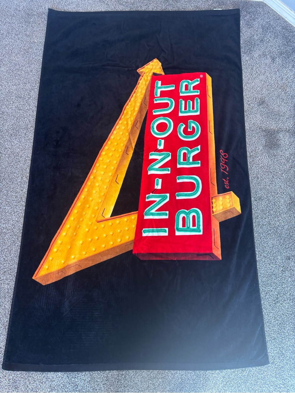In-N-Out Burger Beach Towel Skatercore Americana